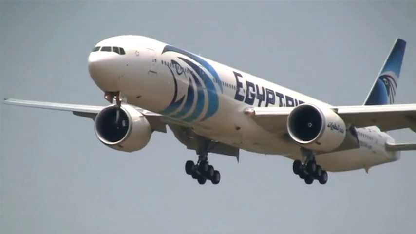 La Fiscalía de París abre una investigación sobre el avión de Egyptair La Fiscalía de París abre una investigación sobre el avión de Egyptair