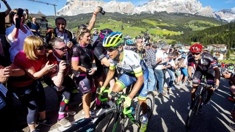 Esteban Chaves gana la etapa n&uacute;mero 14 del Giro de Italia