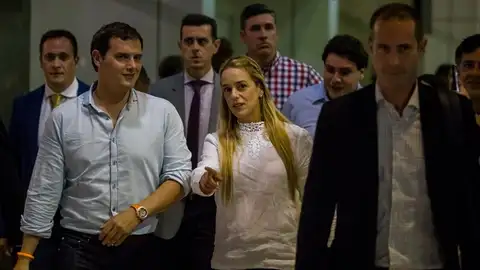 Albert Rivera, a su llegada a Venezuela. Albert Rivera, a su llegada a Venezuela.