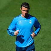 Cristiano Ronaldo, durante un entrenamiento con el Real Madrid Cristiano Ronaldo, durante un entrenamiento con el Real Madrid