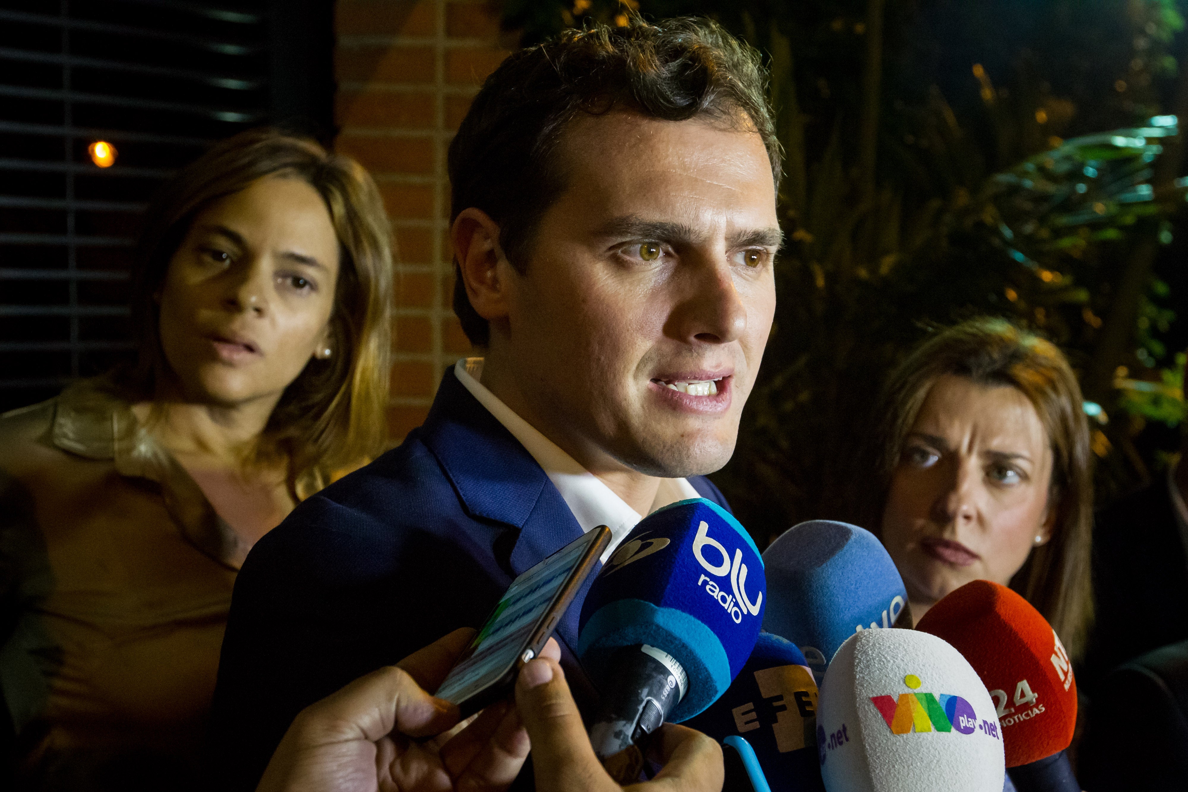 Rivera visitará en Caracas a los presos políticos y a sus familiares Rivera visitará en Caracas a los presos políticos y a sus familiares