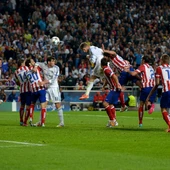 Sergio Ramos marca de cabeza al Atlético de Madrid en la final de Lisboa Sergio Ramos marca de cabeza al Atlético de Madrid en la final de Lisboa