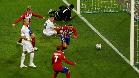 Carrasco celebra su gol ante Keylor Navas