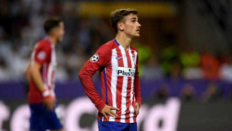 Antoine Griezmann despu&eacute;s de fallar el penal