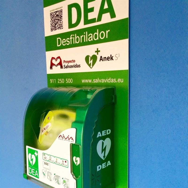Demanen desfibril·ladors públics i accessibles a L'Arboç Demanen desfibril·ladors públics i accessibles a L'Arboç