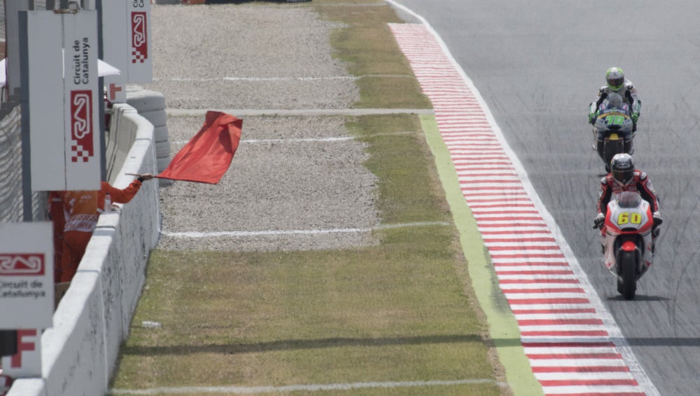 Los entrenamientos de Moto 2, suspendidos tras el accidente de Luis Salom