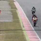 Los entrenamientos de Moto 2, suspendidos tras el accidente de Luis Salom Los entrenamientos de Moto 2, suspendidos tras el accidente de Luis Salom