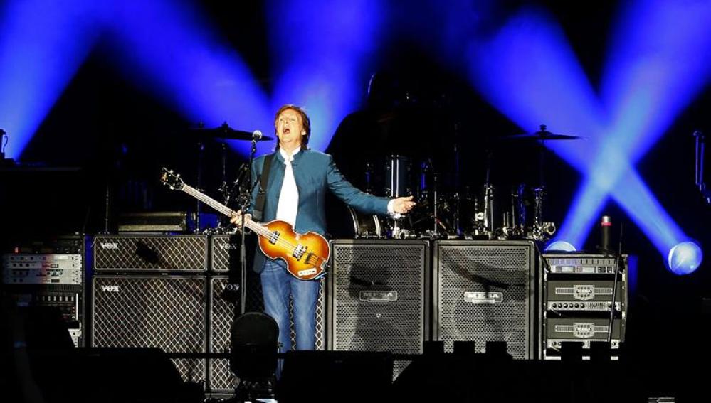 Paul McCartney en el escenario del Vicente Calderón.