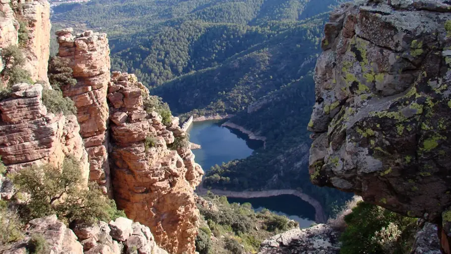 Parque Natural de la Sierra de Espadán Parque Natural de la Sierra de Espadán