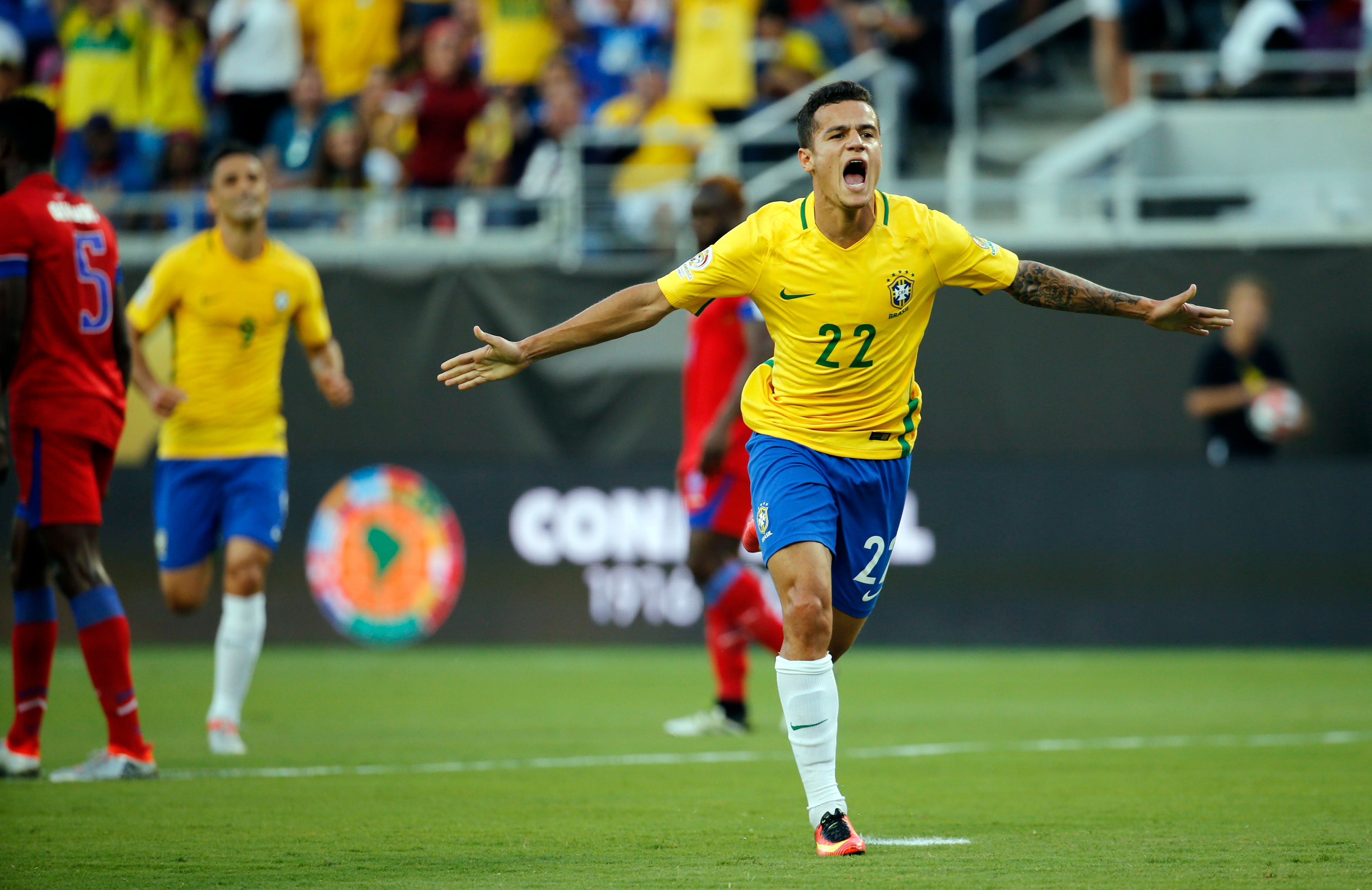 Coutinho arrebata a Neymar el premio a mejor jugador brasileño en Europa Coutinho arrebata a Neymar el premio a mejor jugador brasileño en Europa