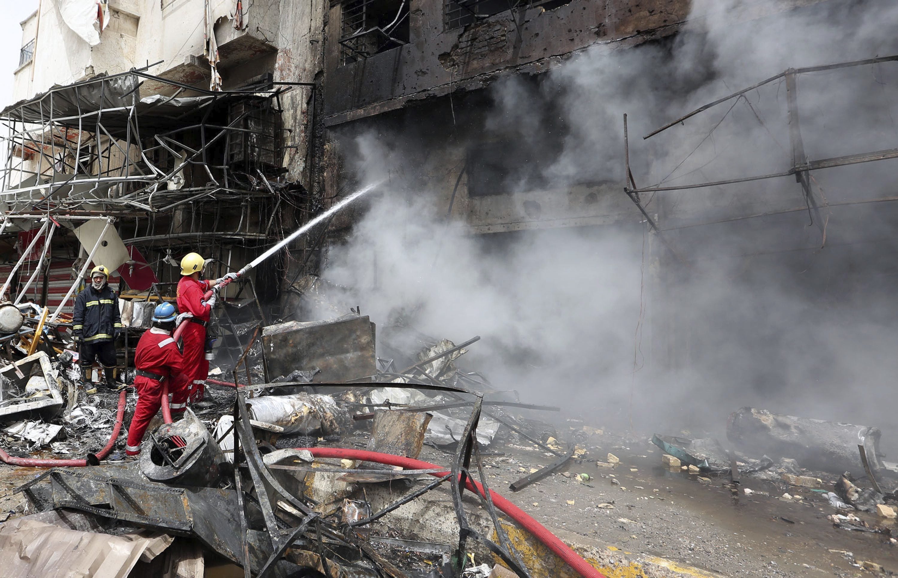 El primer ministro iraquí destituye a los jefes de seguridad de Bagdad El primer ministro iraquí destituye a los jefes de seguridad de Bagdad