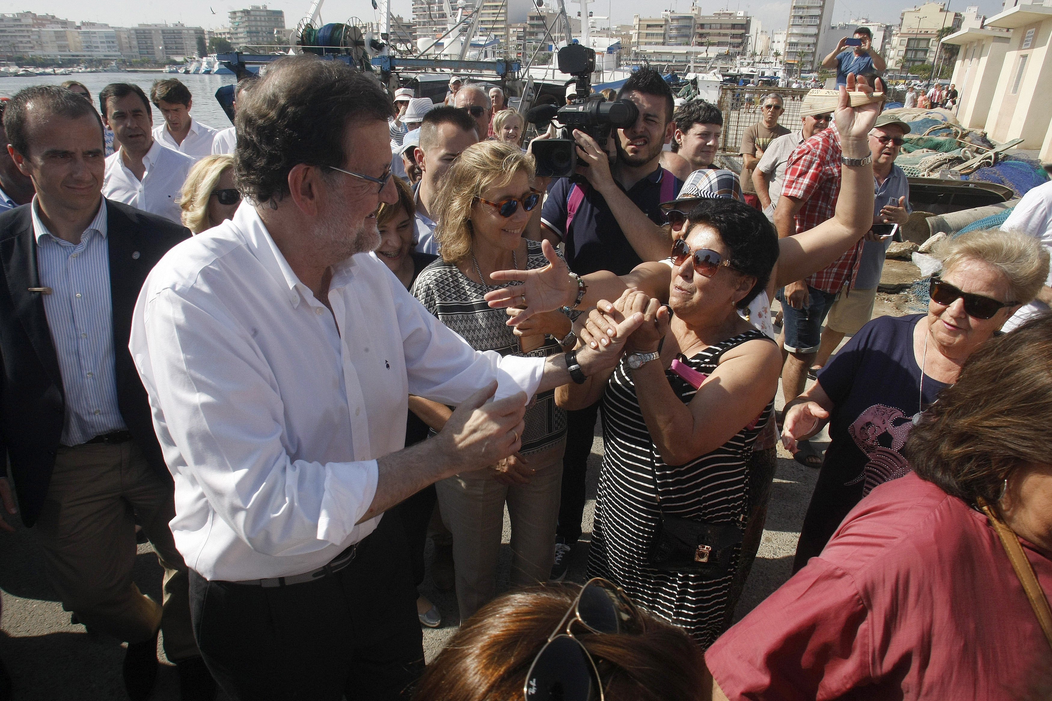 Rajoy continuará la campaña en Andalucía, Sánchez en Asturias y Rivera en Salamanca Rajoy continuará la campaña en Andalucía, Sánchez en Asturias y Rivera en Salamanca
