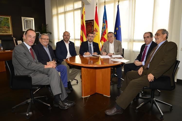 El Villarreal CF substituirà el Campió Llorens per un nou pavelló amb un milió d´euros El Villarreal CF substituirà el Campió Llorens per un nou pavelló amb un milió d´euros