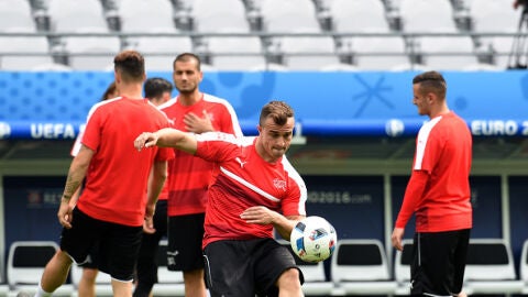 Shaqiri, durante un entrenamiento