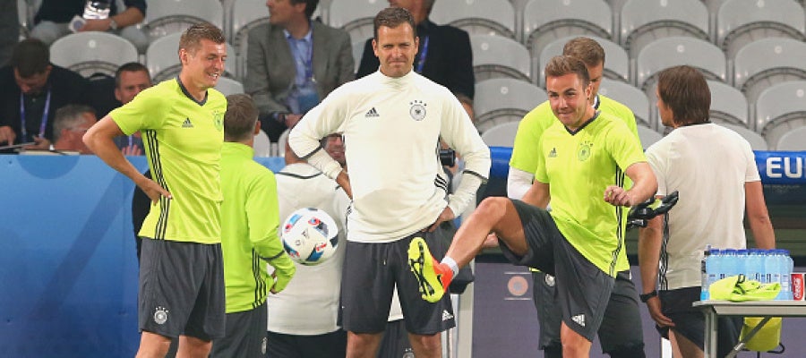 La selección alemana durante un entrenamiento La selección alemana durante un entrenamiento