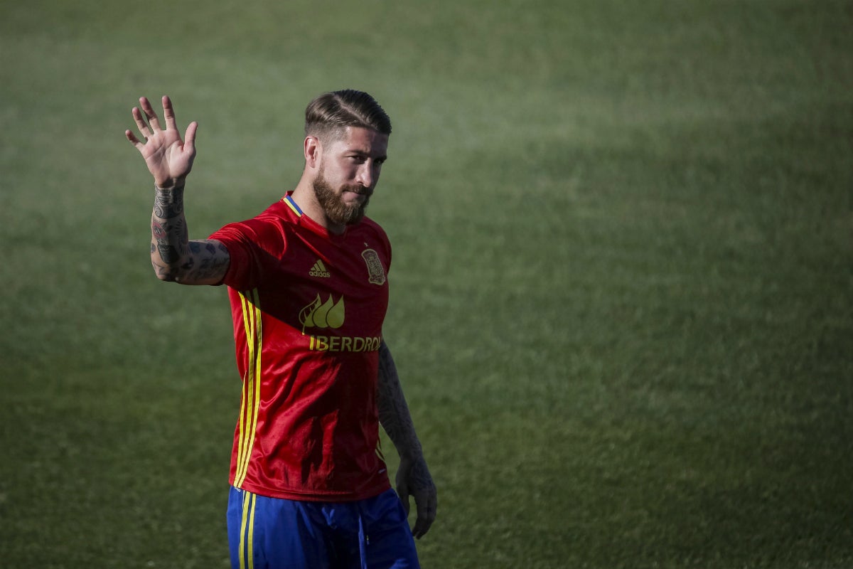 Sergio Ramos, segundo jugador con más partidos en La Roja Sergio Ramos, segundo jugador con más partidos en La Roja