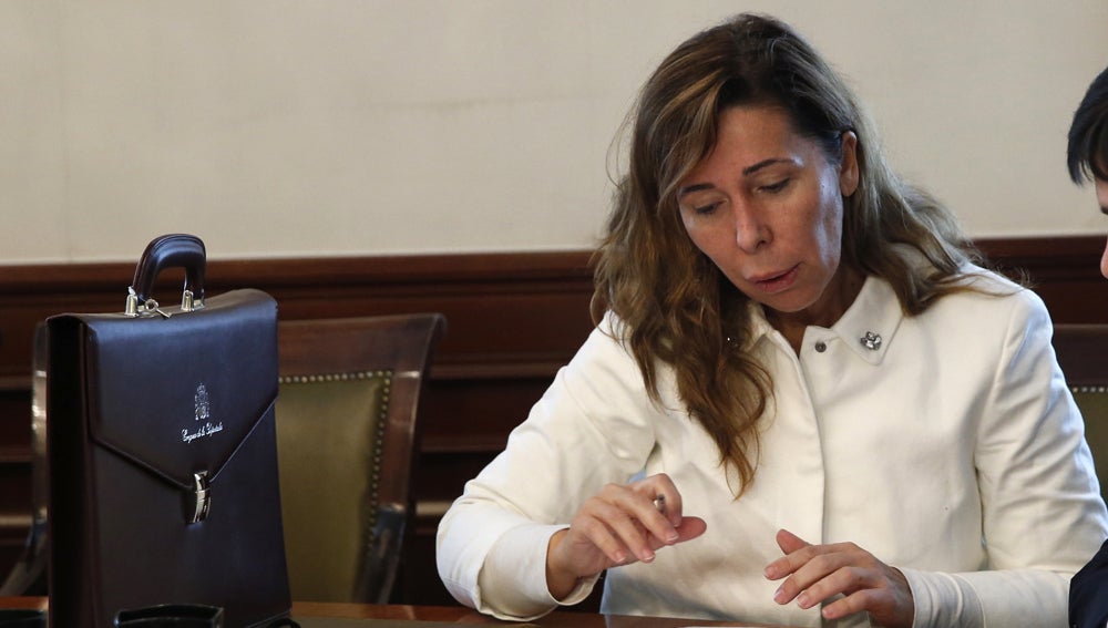Sánchez-Camacho, Gordo, Expósito y Reyes, nuevos secretarios del Congreso Sánchez-Camacho, Gordo, Expósito y Reyes, nuevos secretarios del Congreso