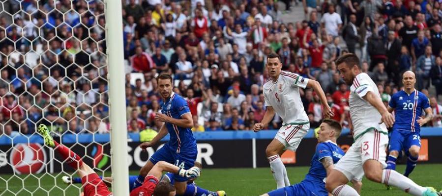 Encuentro entre la selección de Hungría y la de Islandia Encuentro entre la selección de Hungría y la de Islandia