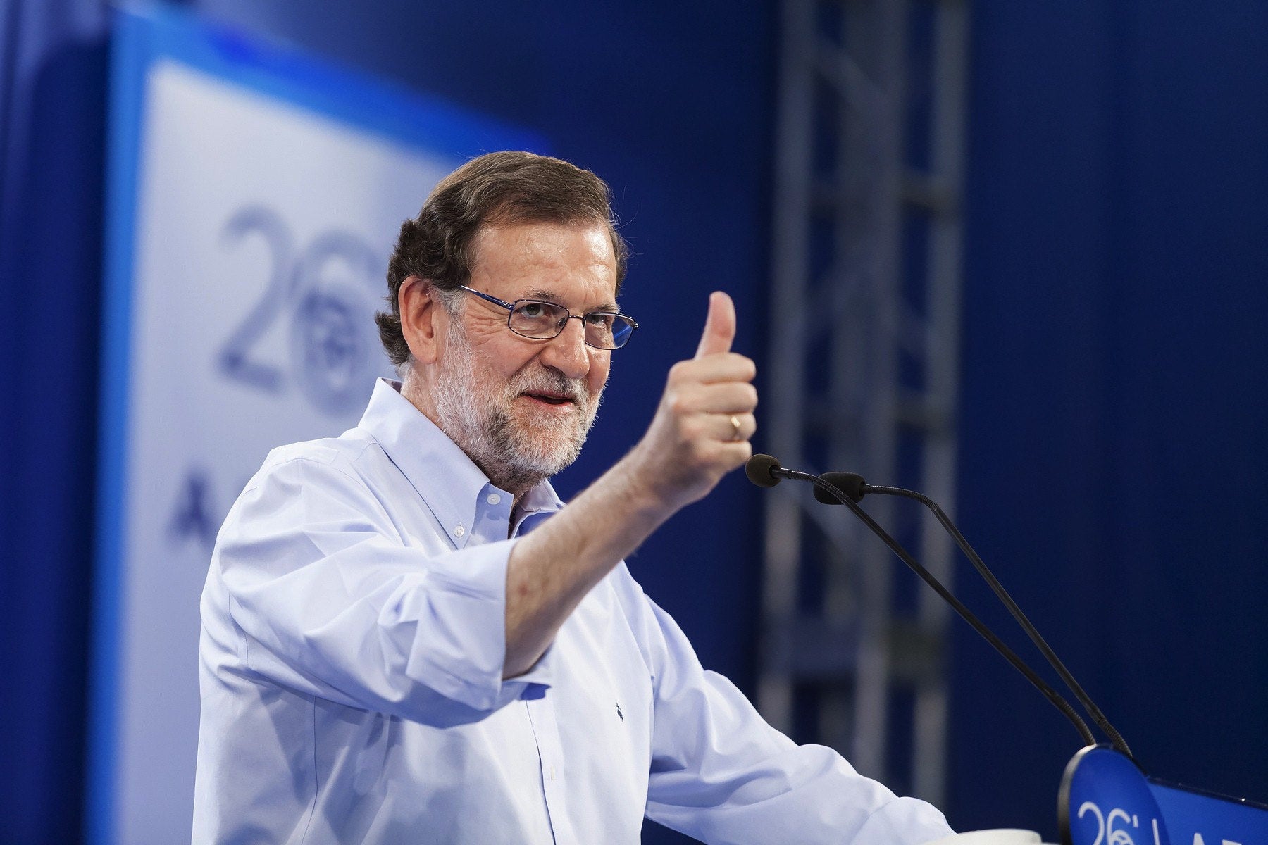 Personas Físicas: El último día de las encuestas electorales Personas Físicas: El último día de las encuestas electorales