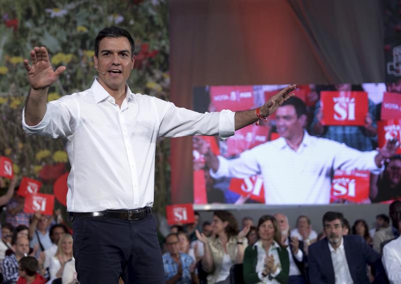 Tertulia: ¿Seguirá Sánchez al frente del PSOE tras las elecciones? Tertulia: ¿Seguirá Sánchez al frente del PSOE tras las elecciones?