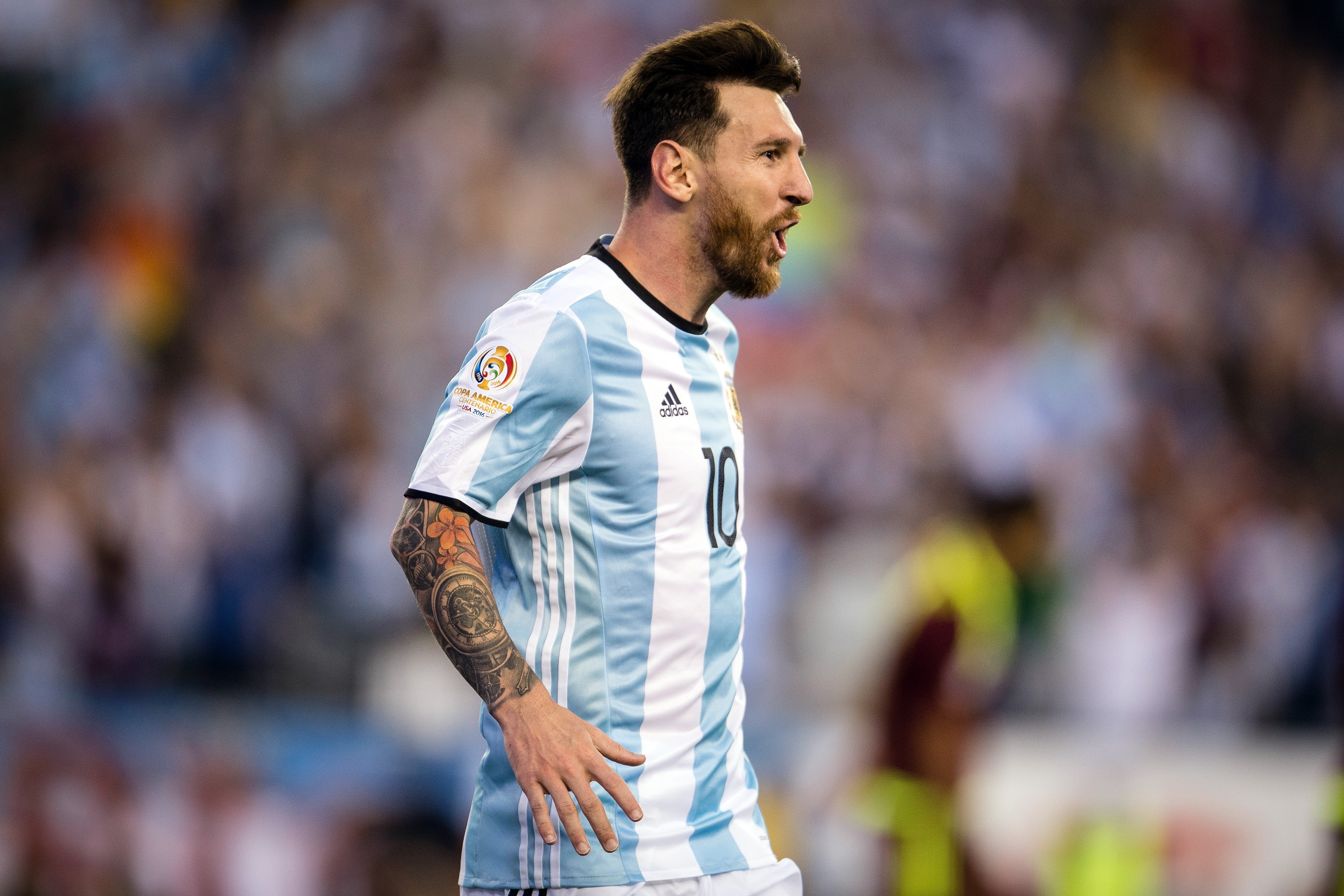 Un Messi de récord avanza a semifinales de la Copa América y Chile humilla a México Un Messi de récord avanza a semifinales de la Copa América y Chile humilla a México