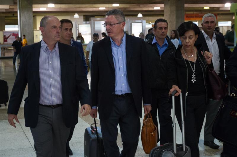 Gallardón llega a Venezuela para asistir a la audiencia de apelación de la sentencia de López Gallardón llega a Venezuela para asistir a la audiencia de apelación de la sentencia de López