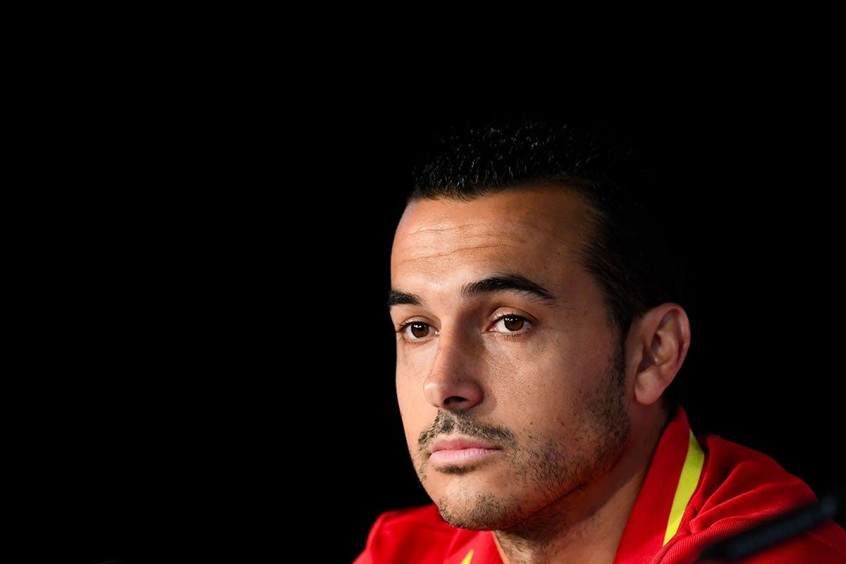 Pedro Rodríguez limita sus redes tras los comentarios ofensivos hacia su hijo por llevar diadema Pedro Rodríguez limita sus redes tras los comentarios ofensivos hacia su hijo por llevar diadema