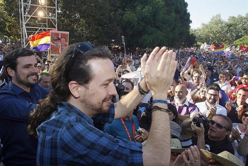 Pablo Iglesias espera que el "sector sensato" del PSOE se imponga y pacte con Podemos Pablo Iglesias espera que el "sector sensato" del PSOE se imponga y pacte con Podemos