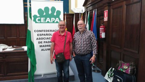 Miguel Due&ntilde;as y el Pte. de CEAPA