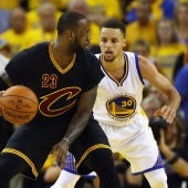 LeBron vs Curry: el duelo individual de las Finales