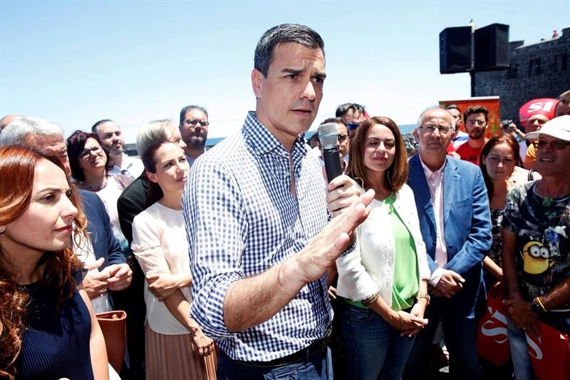 Pedro Sánchez expresa su optimismo y cree que "habrá remontada" Pedro Sánchez expresa su optimismo y cree que "habrá remontada"