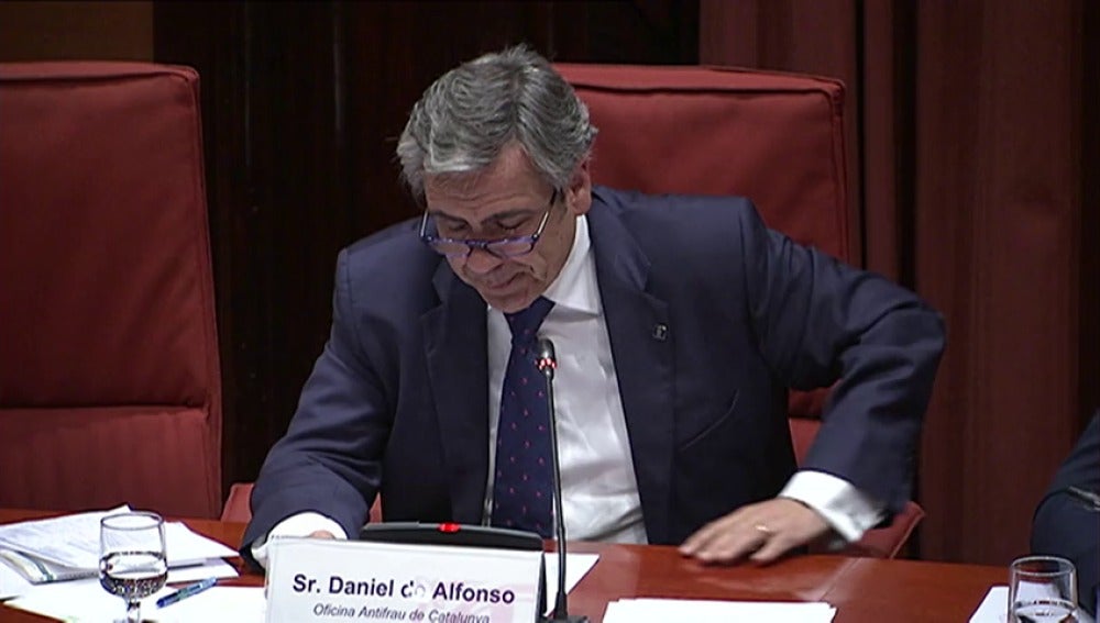 Frame 0.0 de: Daniel de Alfonso asegura que no existe delito en sus conversaciones con el ministro y que seguirá en su cargo