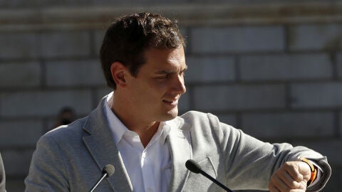 Albert Rivera en un acto de campa&ntilde;a