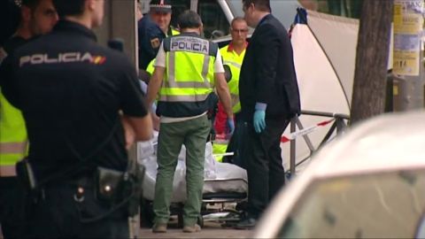 Frame 20.279752 de: La policia apunta a un ajuste cuentas en el triple asesinato de Usera