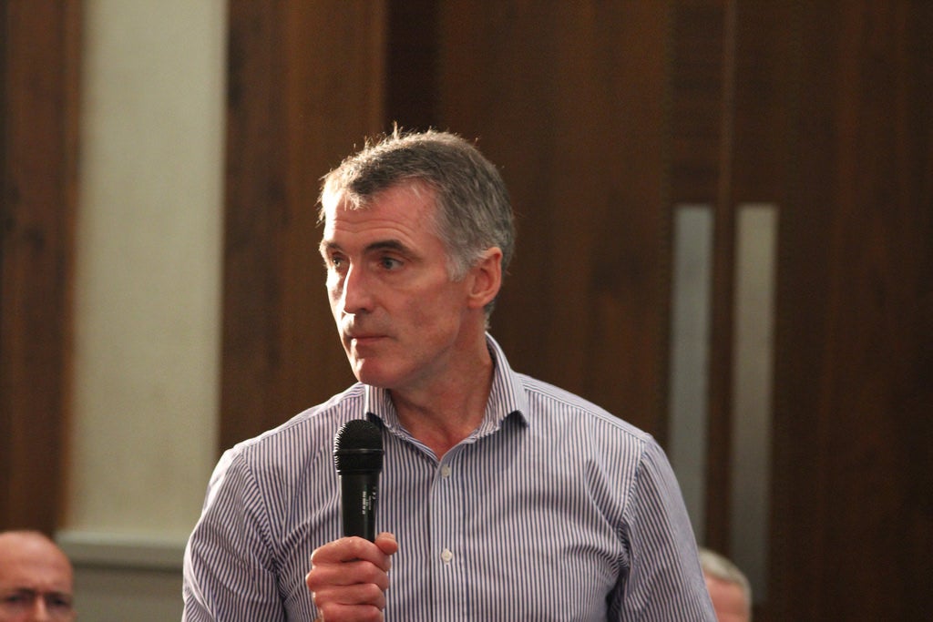 Sinn Féin reclama un referéndum sobre la unidad de Irlanda tras el "brexit" Sinn Féin reclama un referéndum sobre la unidad de Irlanda tras el "brexit"