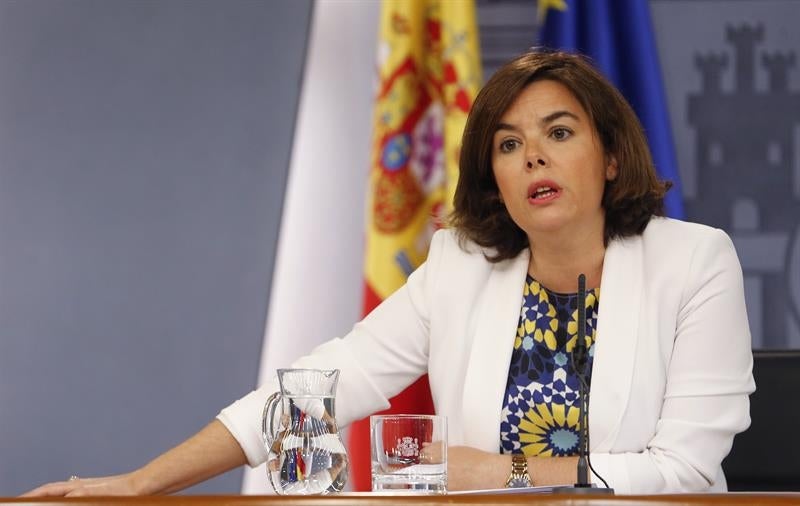 Santamaría: "Queremos constituir un Gobierno estable presidido por Mariano Rajoy" Santamaría: "Queremos constituir un Gobierno estable presidido por Mariano Rajoy"
