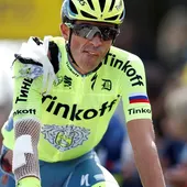 Alberto Contador, tras su caída en la Primera Etapa del Tour de Francia Alberto Contador, tras su caída en la Primera Etapa del Tour de Francia