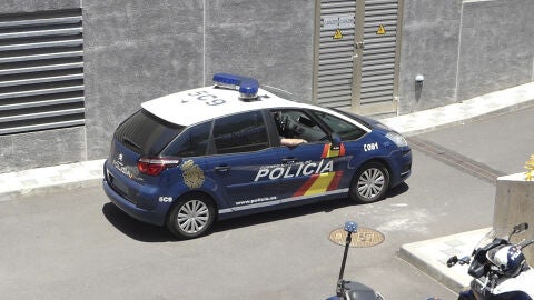 Coche de polic&iacute;a