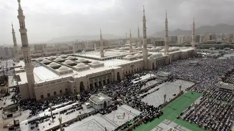 Mezquita de la ciudad saudí de Medina Mezquita de la ciudad saudí de Medina