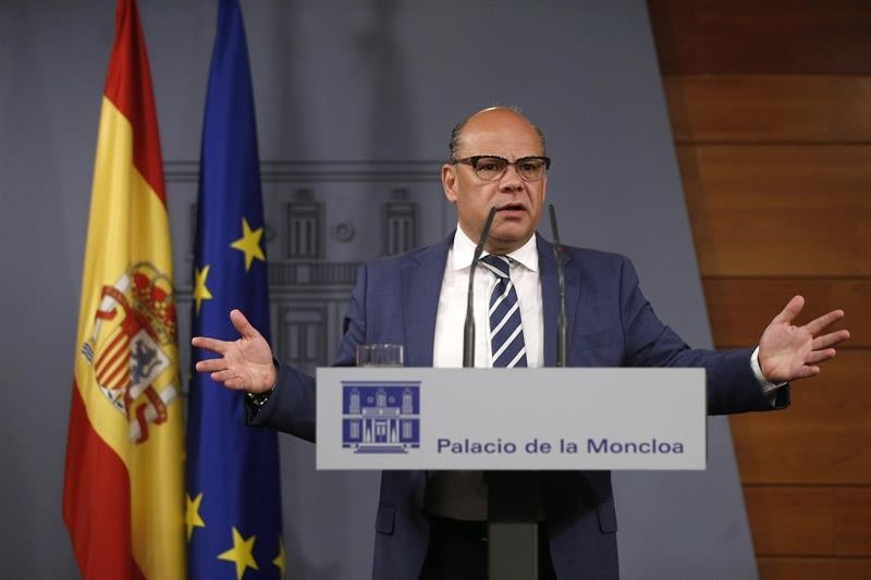 Coalición Canaria rechaza el proyecto 'España Suma' del PP: "Un 'no' rotundo y muy grande" Coalición Canaria rechaza el proyecto 'España Suma' del PP: "Un 'no' rotundo y muy grande"