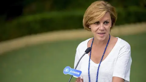 Cospedal: "Confiamos en que la responsabilidad impere, así que esperaremos la respuesta del PSOE" Cospedal: "Confiamos en que la responsabilidad impere, así que esperaremos la respuesta del PSOE"
