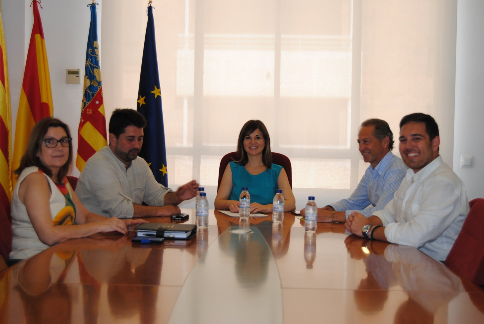 Vila-real i Generalitat units per a l'impuls del comerç local Vila-real i Generalitat units per a l'impuls del comerç local