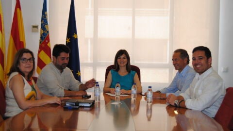 reuni&oacute; comer&ccedil; local