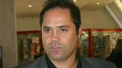 Carlos Secretario Carlos Secretario