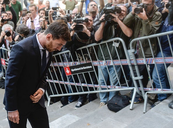 Messi y su padre recurrirán la sentencia de 21 meses de cárcel al Supremo Messi y su padre recurrirán la sentencia de 21 meses de cárcel al Supremo