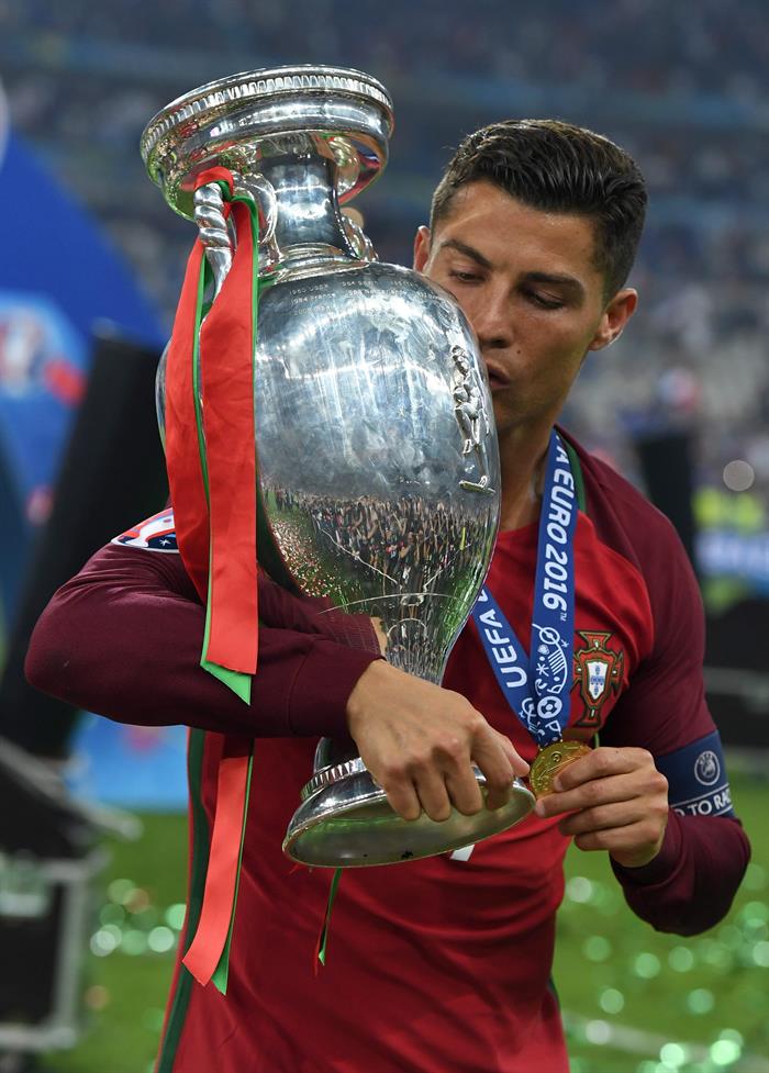 El Sporting homenajeará a Cristiano por la Eurocopa tras el partido de Champions El Sporting homenajeará a Cristiano por la Eurocopa tras el partido de Champions