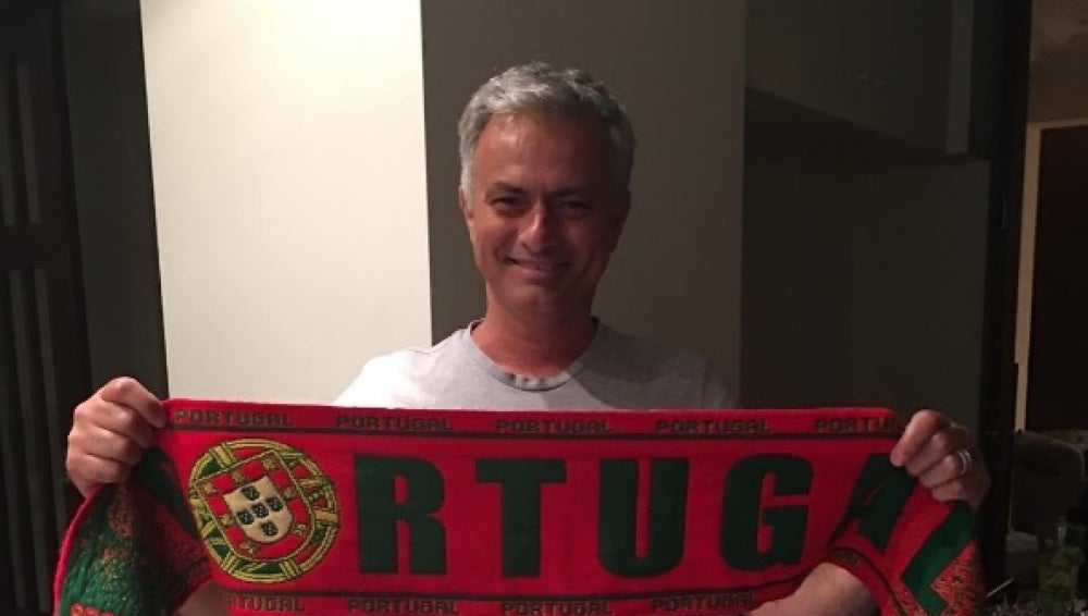 Mourinho celebrando la Eurocopa de Portugal
