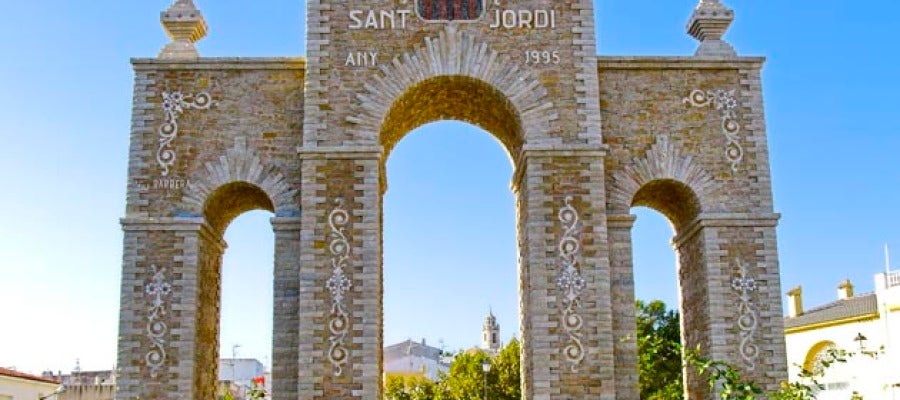 Puerta de Sant Jordi Puerta de Sant Jordi