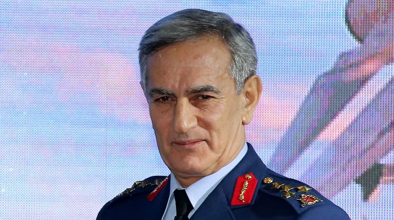 El supuesto líder del golpe de Estado en Turquía confiesa "intenciones golpistas" El supuesto líder del golpe de Estado en Turquía confiesa "intenciones golpistas"