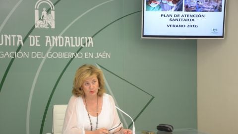 La delegada territorial de Igualdad, Salud y Pol&iacute;ticas Sociales en Ja&eacute;n